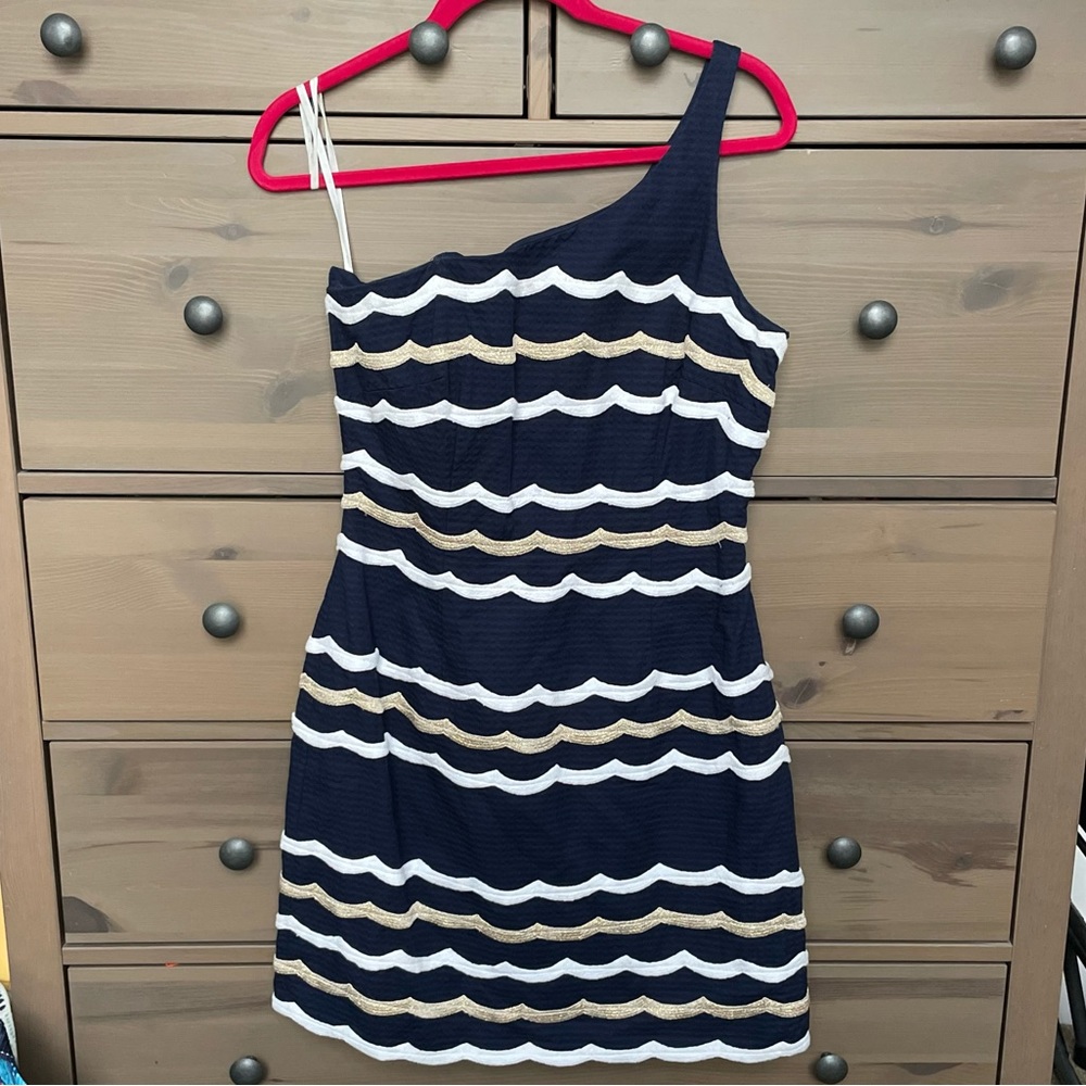 Lilly Pulitzer Tylar One Shoulder Dress True Navy Scallopy Stripey Size 8